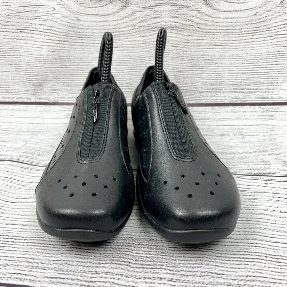 Dansko Camille Black Zip Up Perforated Loafer Clog Shoes Size 38